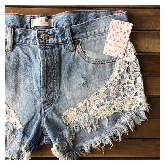 Free People Lace Hem Shorts Denim 28 - Picture 3 of 8